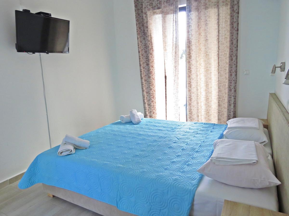 كوتاري Loukas Beach Rooms المظهر الخارجي الصورة