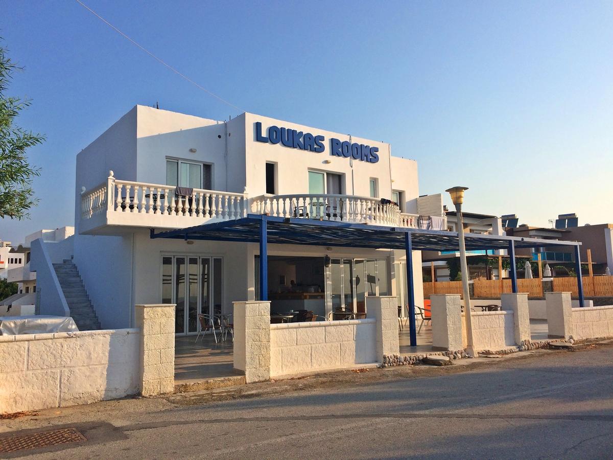 كوتاري Loukas Beach Rooms المظهر الخارجي الصورة